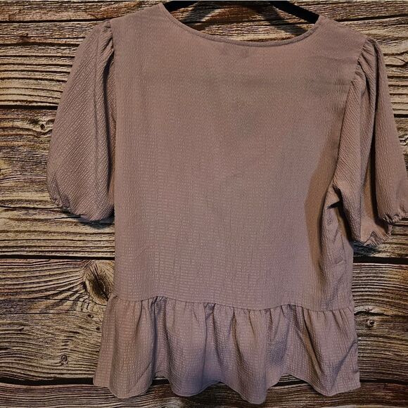 Nine West blouse short Sleeve Women's medium Lilac NWT - Picture 2 of 7